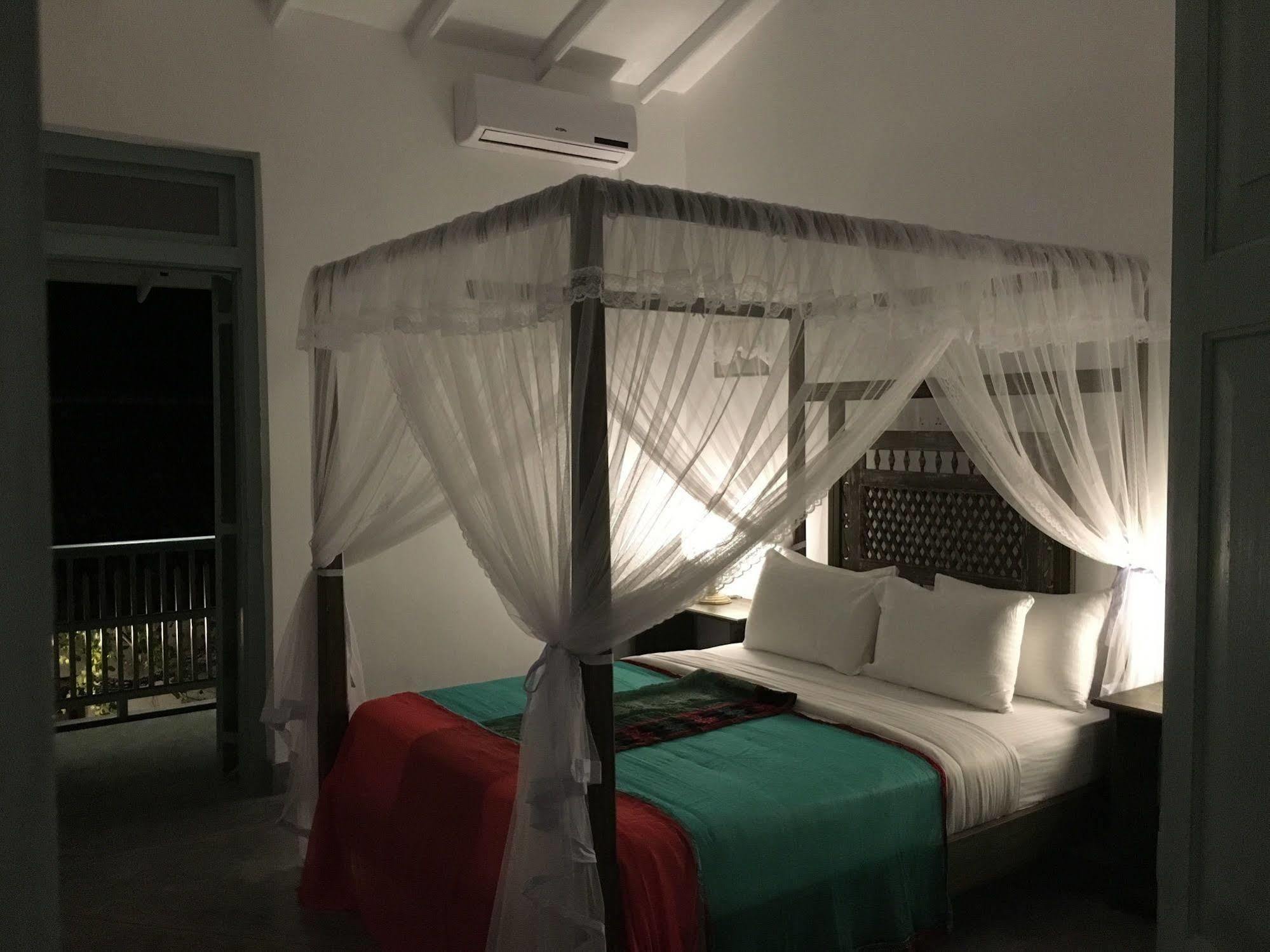 Khalid'S Guest House Galle Ngoại thất bức ảnh